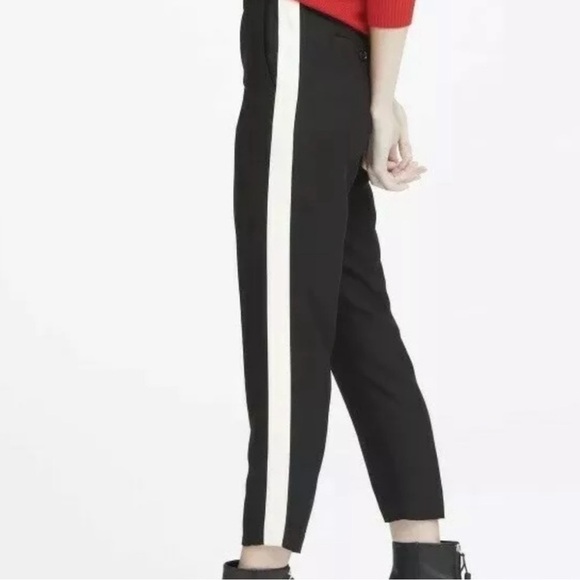 NEW Banana Republic Tapered Ankle Pant - Picture 4 of 6